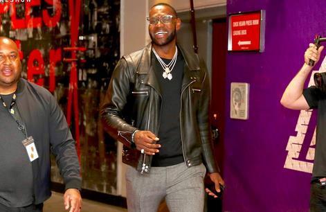 媒体人：赛事传播损失很大！央视每日仅转1场CBA比赛（媒体人称赛事传播受损严重：央视每天仅播一场CBA）