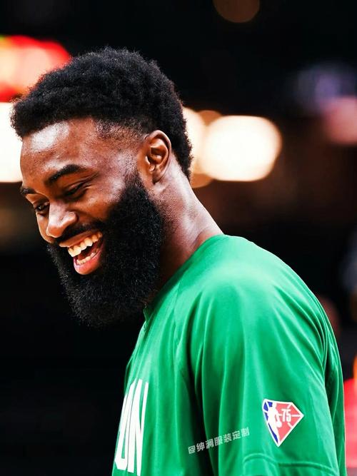 武里南联外援：每名队友都表现得非常出色，我们晋级机会很大（武里南联外援：队友人人发挥抢眼，球队晋级希望十足）