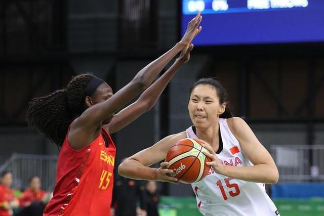 锁定前24，阿森纳、拜仁、巴黎等5队已保底欧冠淘汰赛附加赛（阿森纳、拜仁、巴黎等五队提前锁定欧冠淘汰赛附加赛席位，跻身前24）