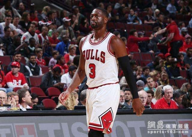 替补尽力！爵士替补3人得分上双难阻球队输球（三替补上双仍难救主，爵士无奈吞败）