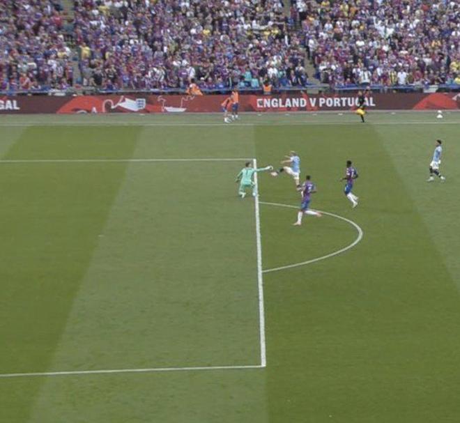 他命中了全场最关键的投篮（他命中了制胜一投）